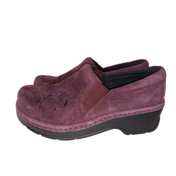 KLOGS Women's Sz 8 M Shoes Burgundy Leather Comfort Walking Embossed Work Clogs - Picture 7 of 13